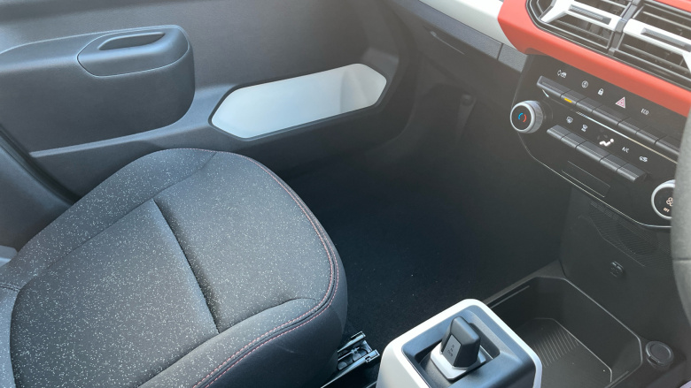 Dacia Spring 27kWh Expression 65 48kW 5dr Auto Electric Hatchback